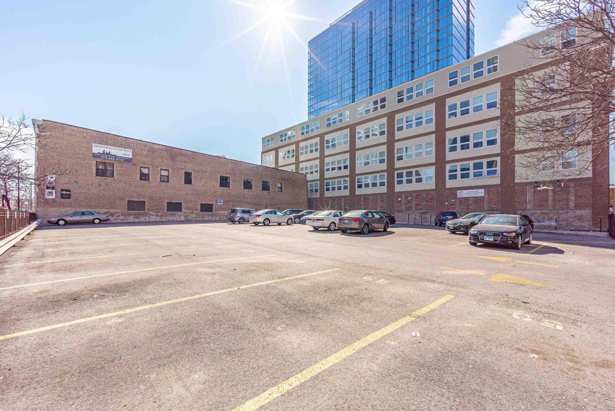 Modern 2Br Loft With Amazing City Skyline View And Optional Parking For 8 Guests Near Mccormick Place And Soldier Field Chicago Ngoại thất bức ảnh