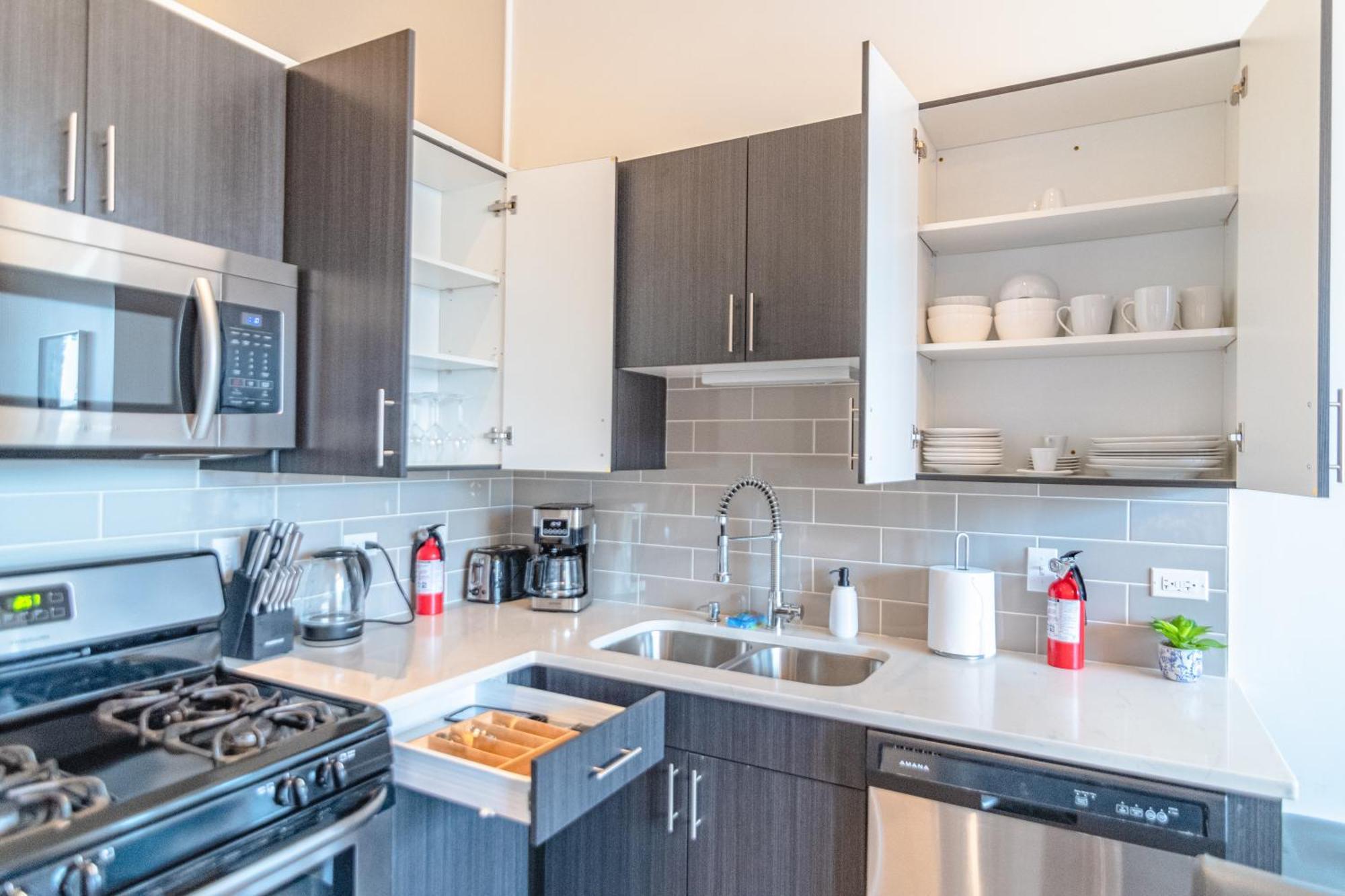 Modern 2Br Loft With Amazing City Skyline View And Optional Parking For 8 Guests Near Mccormick Place And Soldier Field Chicago Ngoại thất bức ảnh