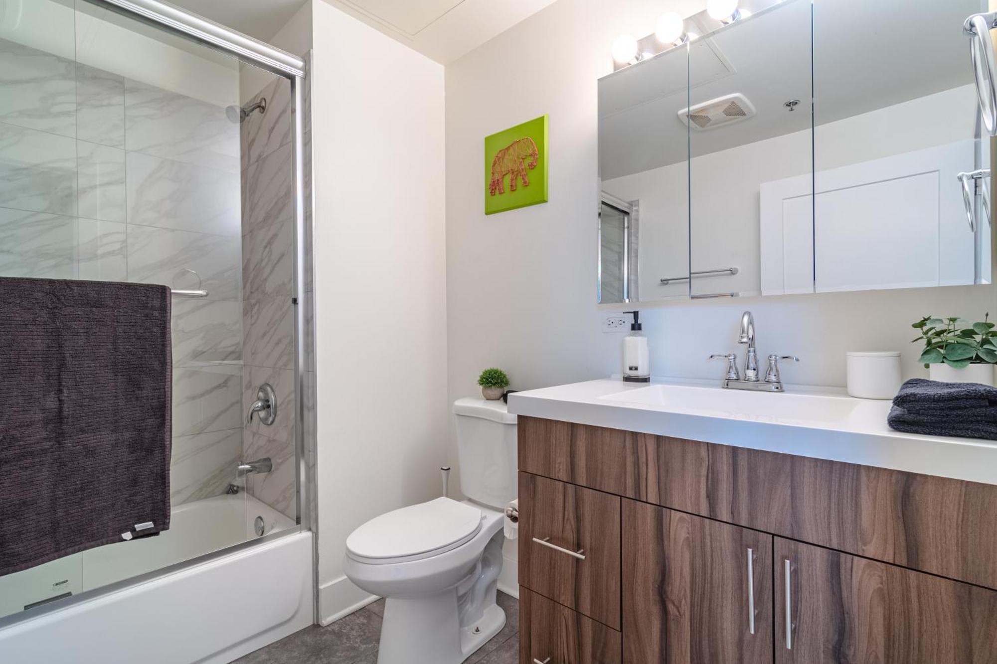 Modern 2Br Loft With Amazing City Skyline View And Optional Parking For 8 Guests Near Mccormick Place And Soldier Field Chicago Ngoại thất bức ảnh