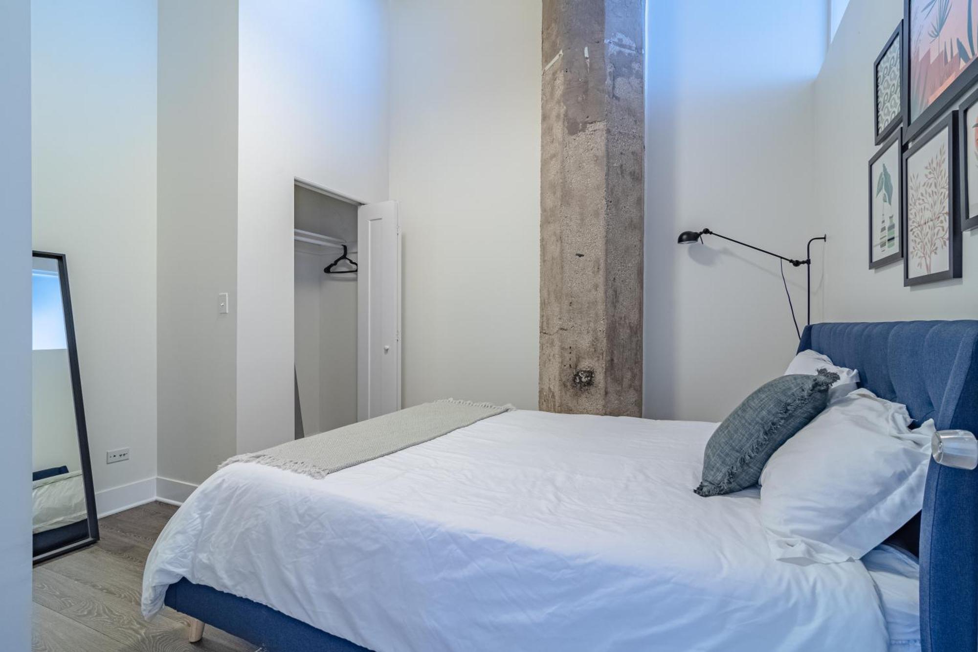 Modern 2Br Loft With Amazing City Skyline View And Optional Parking For 8 Guests Near Mccormick Place And Soldier Field Chicago Ngoại thất bức ảnh